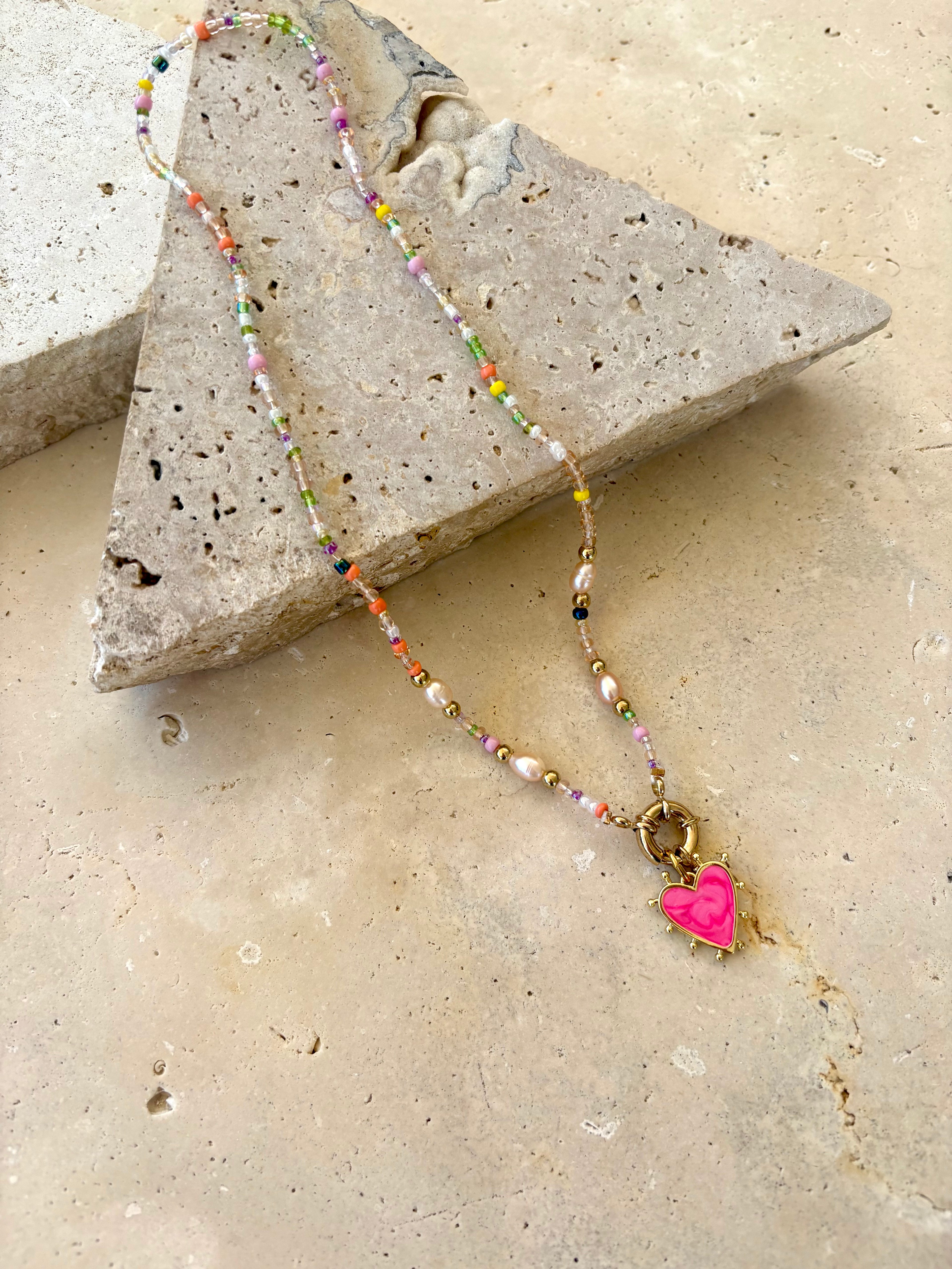 Piccolo Amore Necklace - Pink